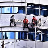 Cada ciudadano pagará 33 euros más en tasas e impuestos en 2024 hasta alcanzar los 691 euros