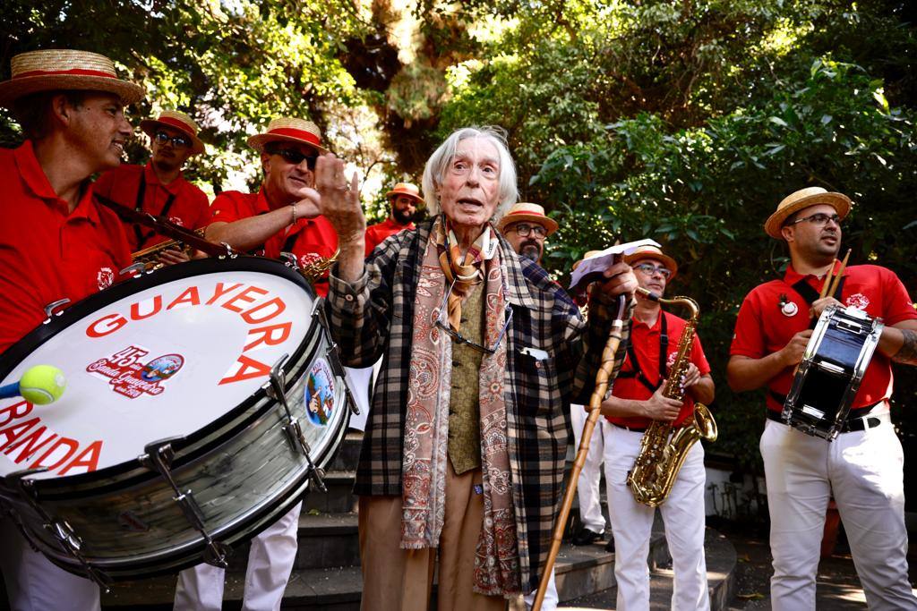 Un brindis por los 90 años de Dámaso