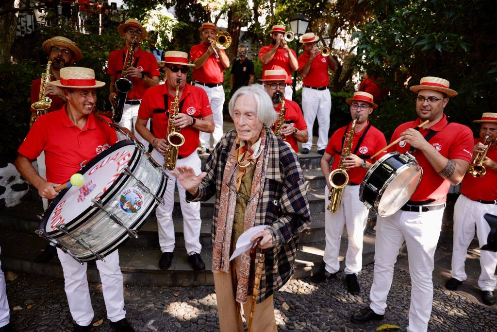 Un brindis por los 90 años de Dámaso