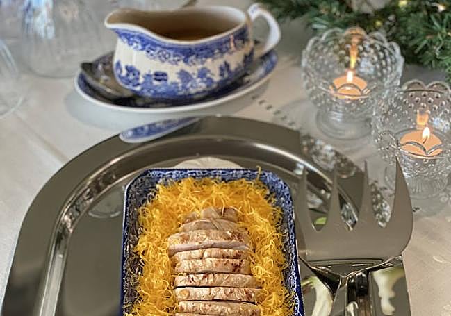 Servimos con la salsa aparte