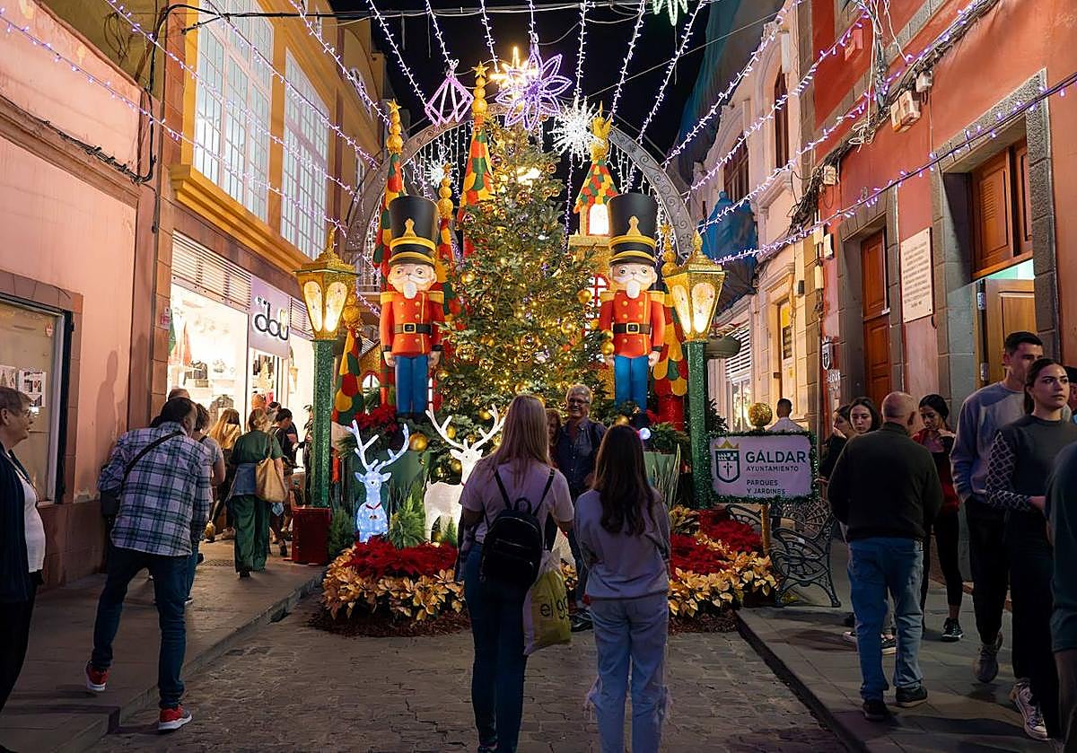 Imagen principal - Más imágenes de la inauguración.