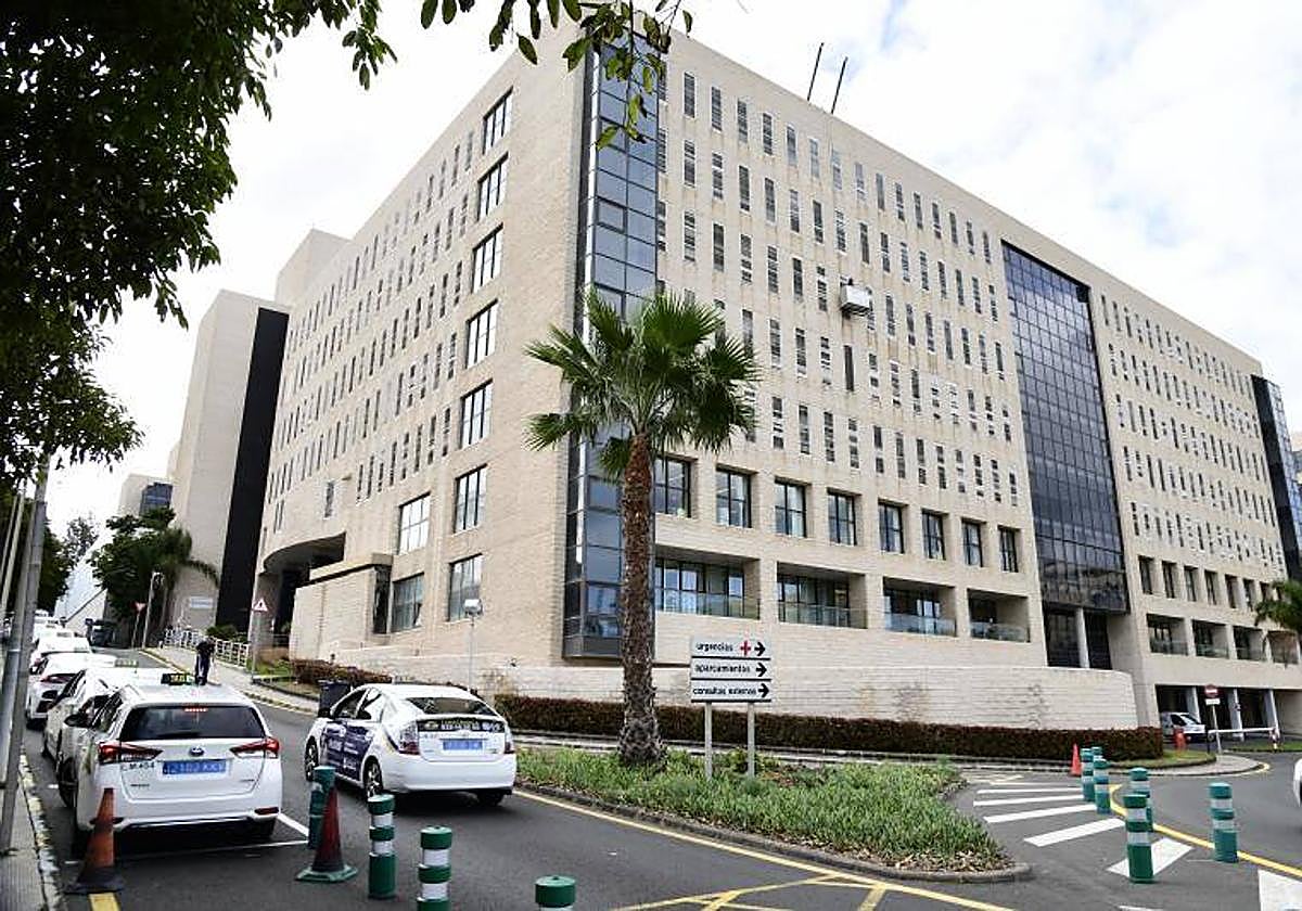 Hospital Doctor Negrín.