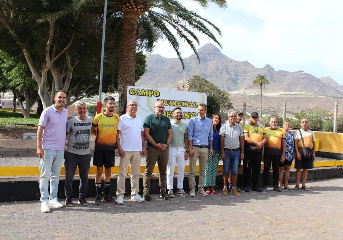 Visita del consejero de Deportes del Cabildo, Aridany Romero, a La Aldea de San Nicolás.