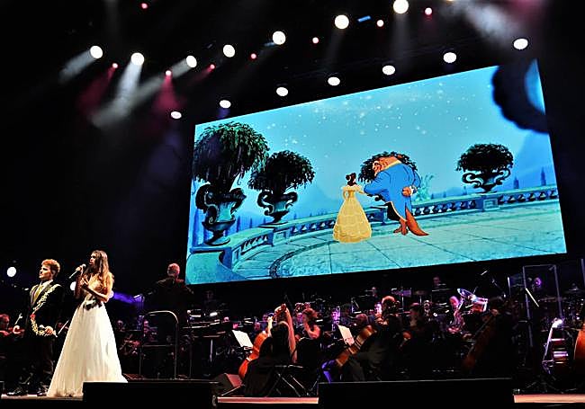 Un momento del ensayo del montaje, este jueves, en el Gran Canaria Arena.