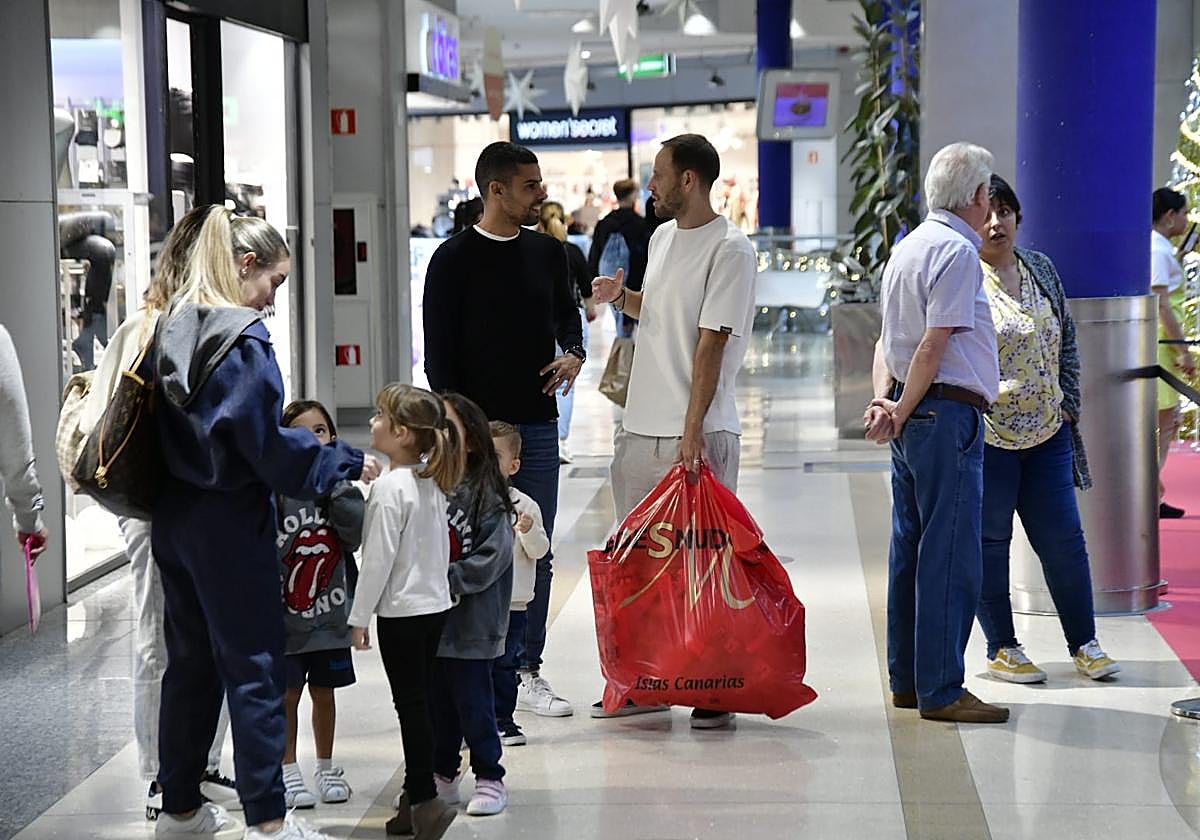 Frenesí comercial en Navidad