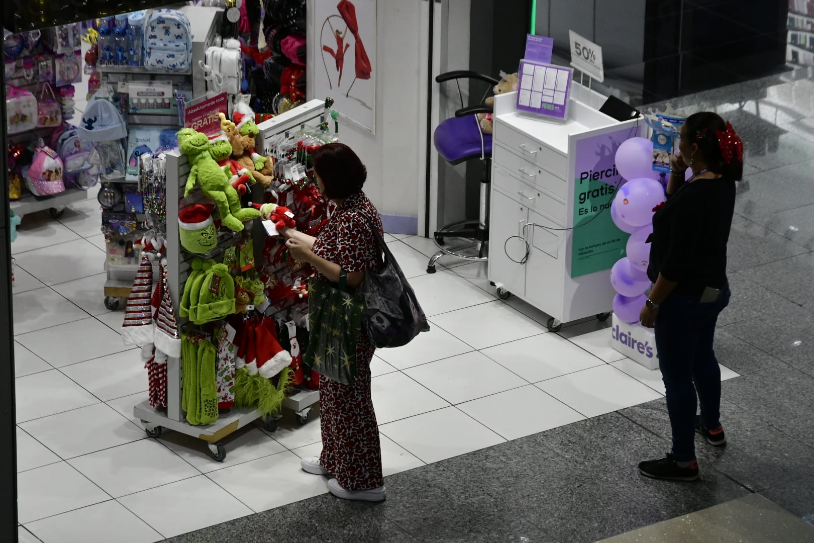 Frenesí comercial en Navidad