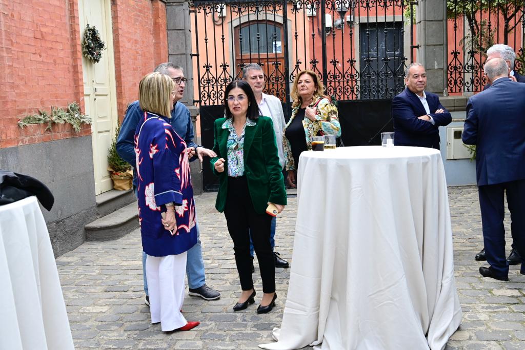 Imagen secundaria 1 - Imágenes del brindis