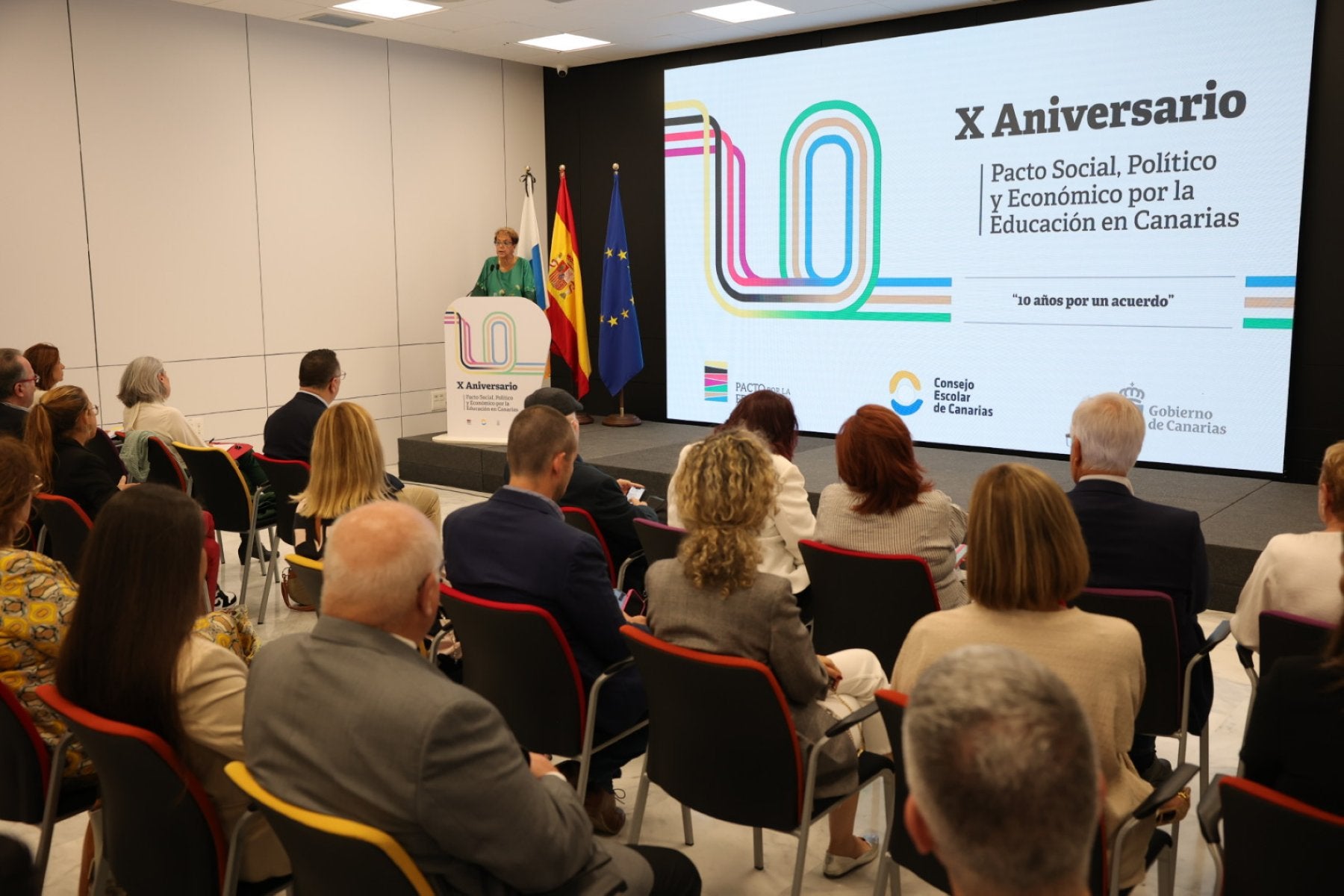 Acto celebrado a finales de noviembre en Infecar para celebrar el décimo aniversario del pacto impulsado desde el Consejo Escolar de Canarias.