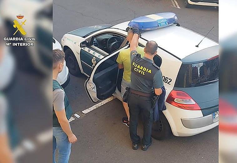 Estafan 25.000 euros a 26 personas en alquiler de viviendas por internet