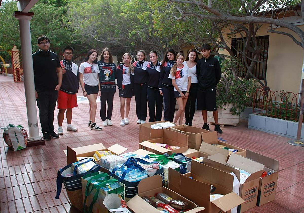 El Colegio Arenas Sur completa con éxito la Campaña de Recogida Solidaria de Navidad 2023
