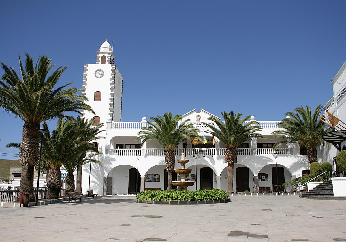 Ayuntamiento de San Bartolomé.