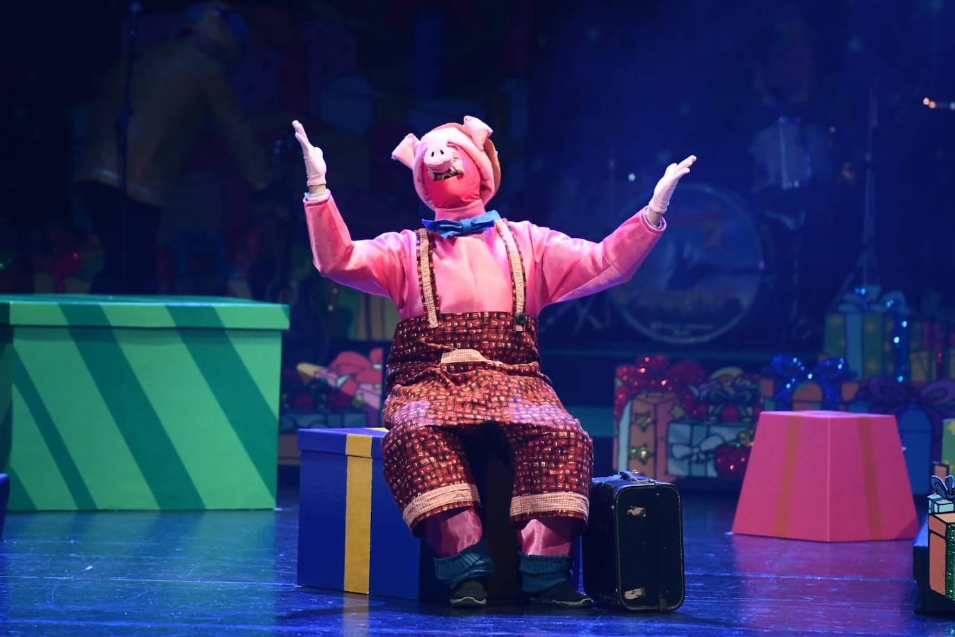 &#039;Navidonia 2&#039; llena el Pérez Galdós con su espectáculo navideño