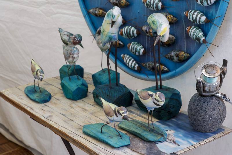 Fotos: 94 profesionales se dan cita en la Feria de Artesanía de San Telmo