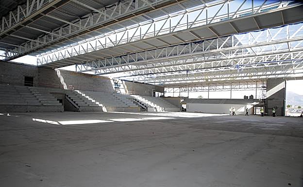 Pabellón a falta del suelo. 