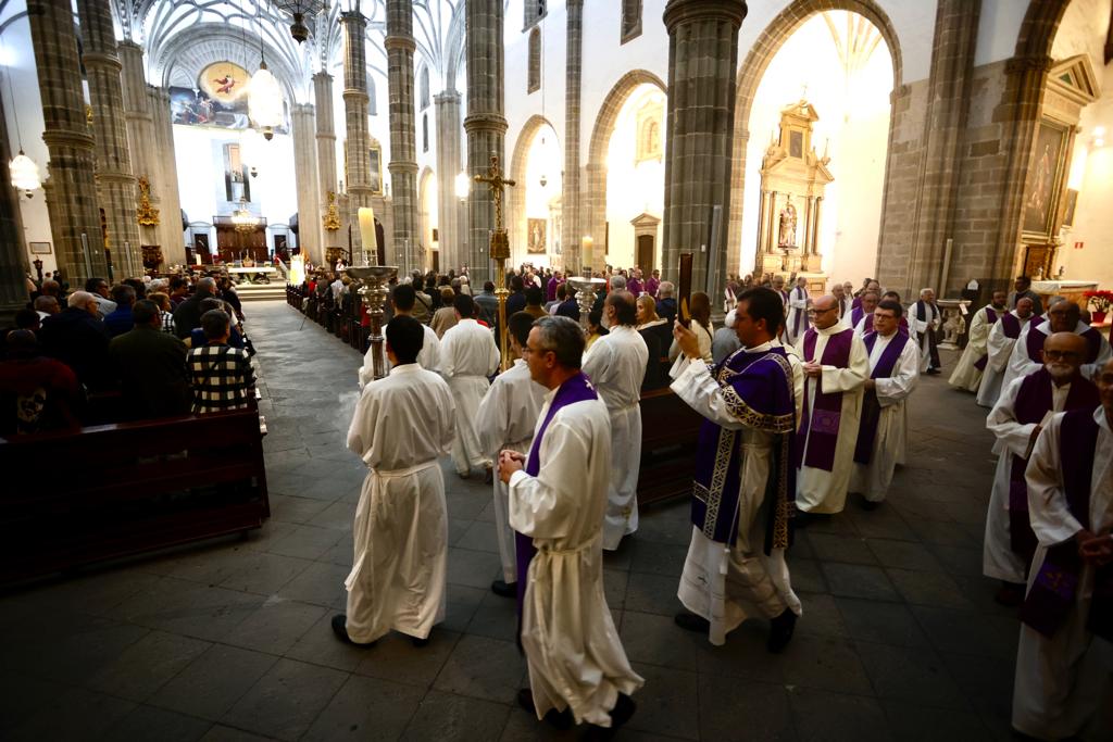 Imagen de la misa funeral de Benedicto XVI. 