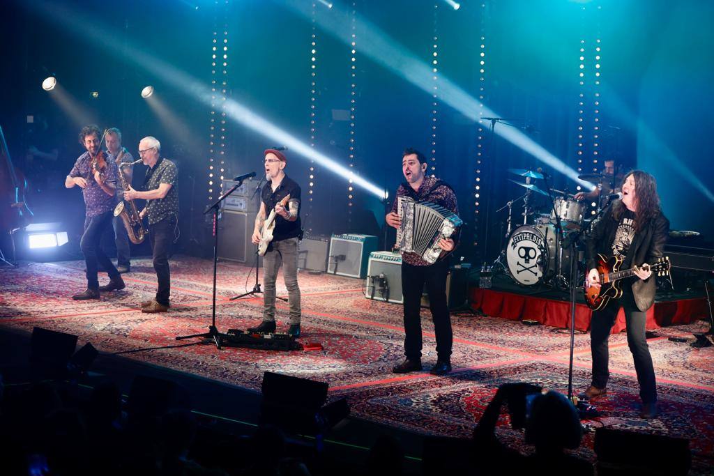 Fotos: El Alfredo Kraus, hasta la bandera para ver a Fito &amp; Fitipaldis