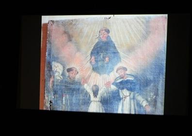 Imagen secundaria 1 - Así estaba el cuadro antes de la restauración. 