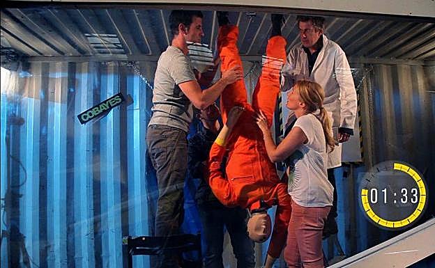 Agathe Lecaron, Vincent Chatelain y David Lowe en pleno experimento. 