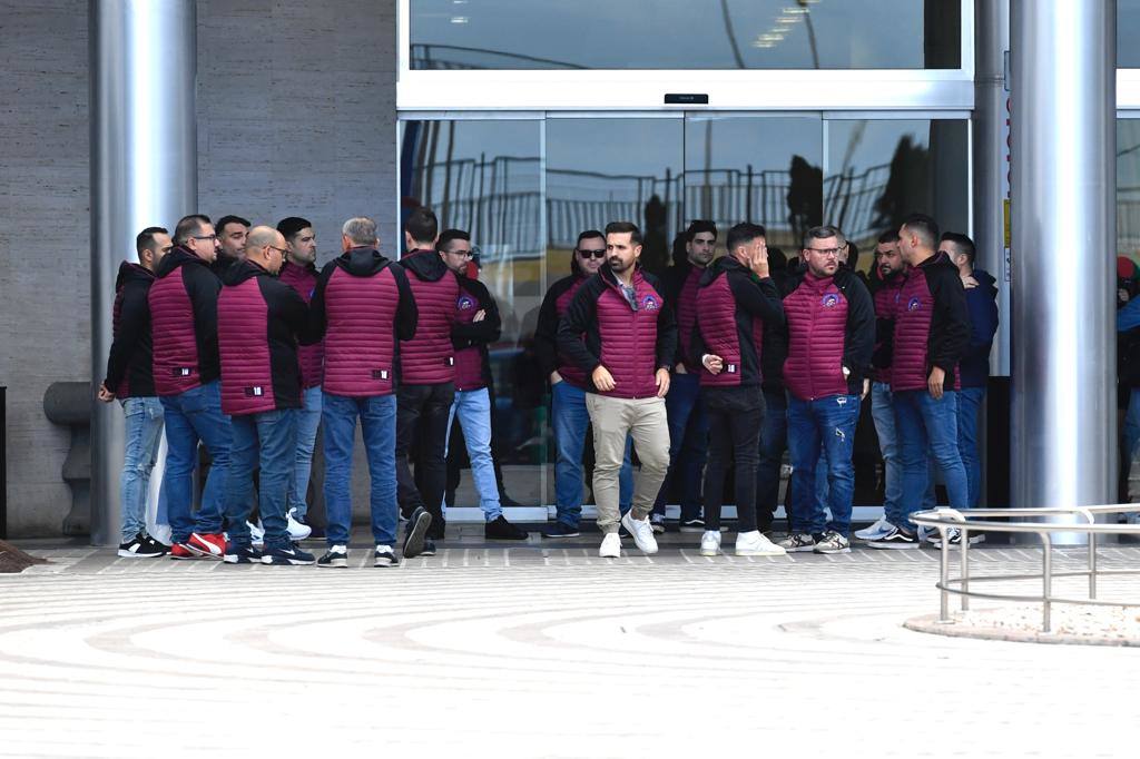 Fotos: triste despedida de amigos y familiares de Arturo García 