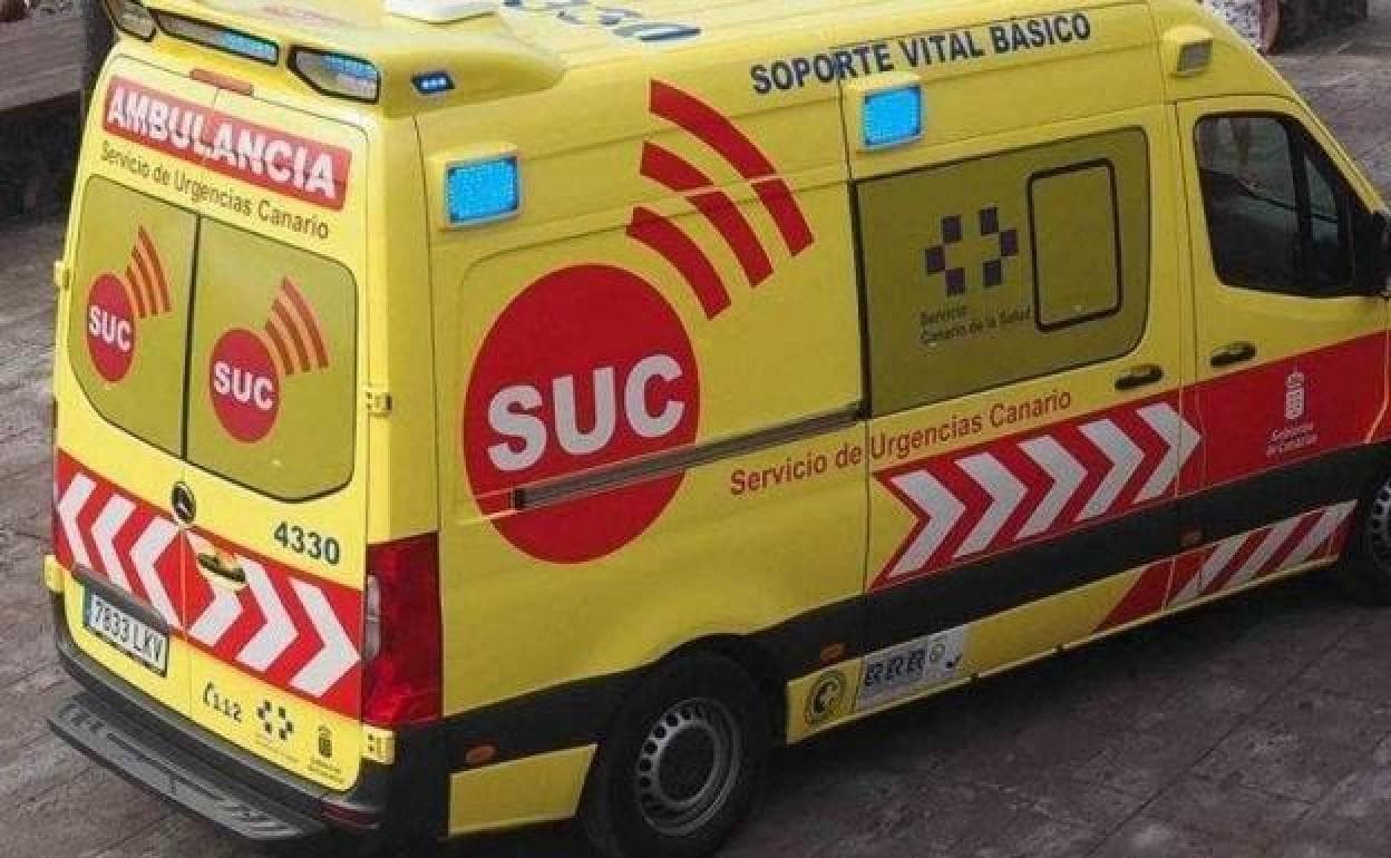 Imagen de archivo de una ambulancia del SUC