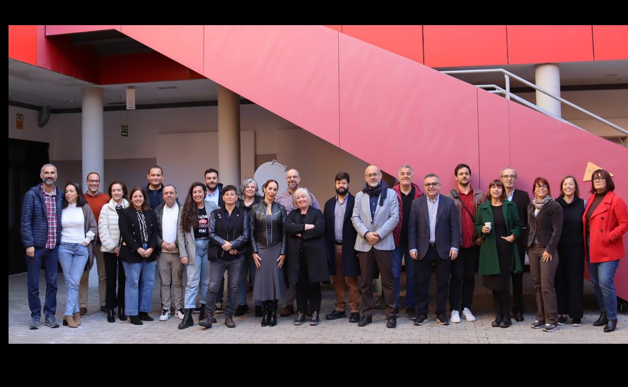 Algunos de los participantes en la reunión en Schamann. 
