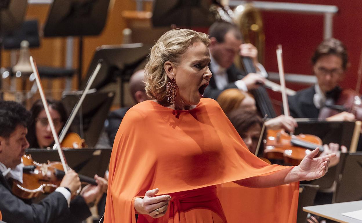 Elina Garanca, este viernes, en el Auditorio Alfredo Kraus. 