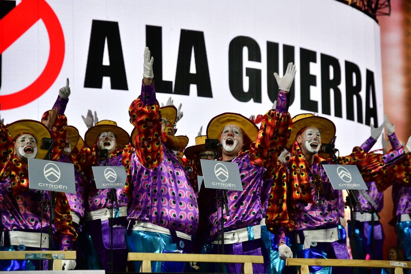 Fotos: Santa Catalina se llena para escuchar a las murgas