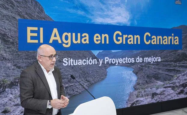 El presidente del Cabildo explicó este lunes el plan de soberanía hídrica de Gran Canaria. 