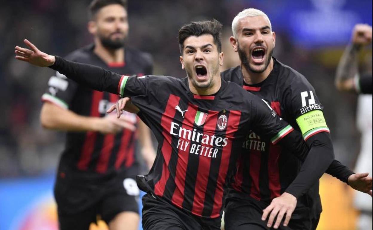 Brahim celebra el gol que le dio la victoria al Milan frente al Tottenham. 