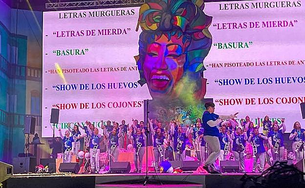 Momento de la actuación de Las Vacilonas 