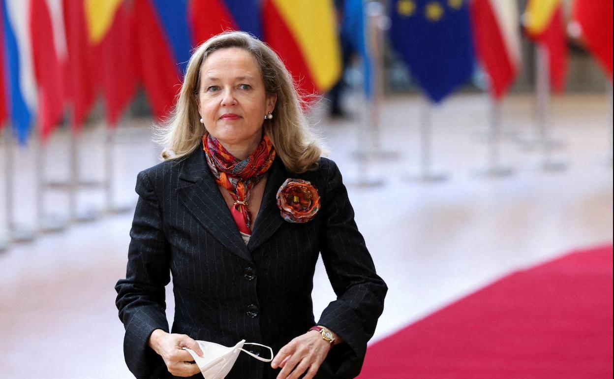 La vicepresidenta primera y ministra de Economía, Nadia Calviño. 
