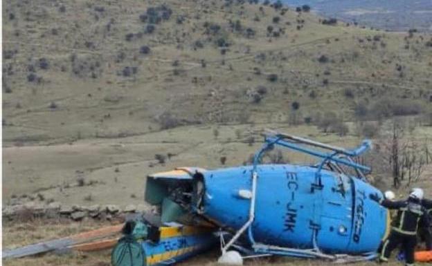 Vista general del paraje donde cayó el domingo el helicóptero de la Dirección General de Tráfico.