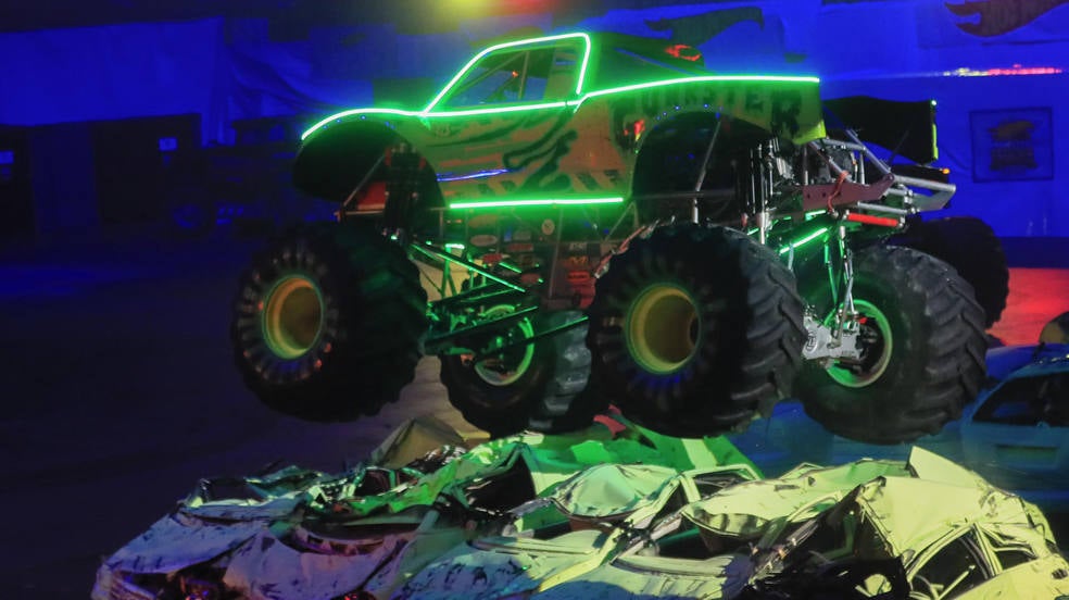 Espectáculo Hot Wheels Monter Trucks Glow Party en el WiZink Center en Madrid. 