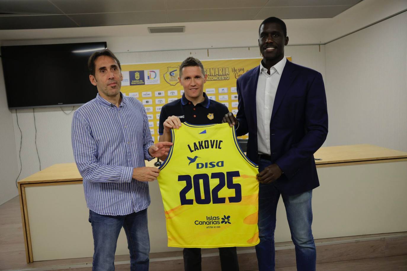 Fotos: Jaka Lakovic se queda en Gran Canaria
