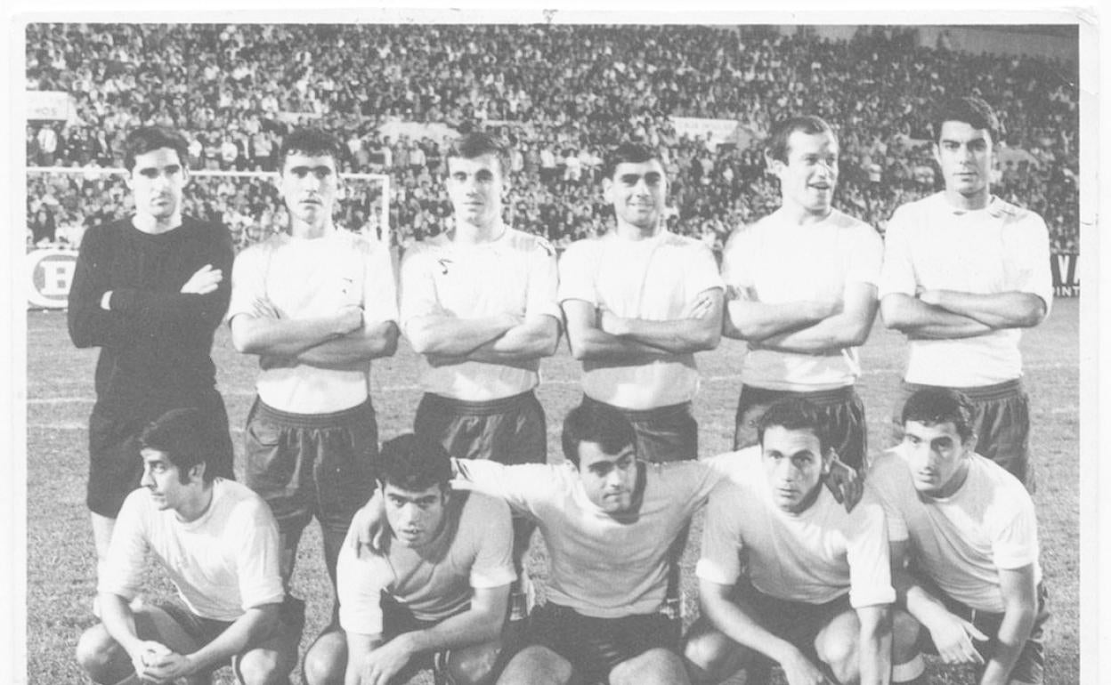 Formación que presentó la UD en el Heliodoro el 15 de septiembre de 1968 ante el Atlético, 