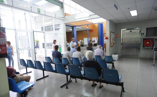 Imagen de archivo del centro de salud de Guanarteme, uno de los que sufre mayor carga asistencial.