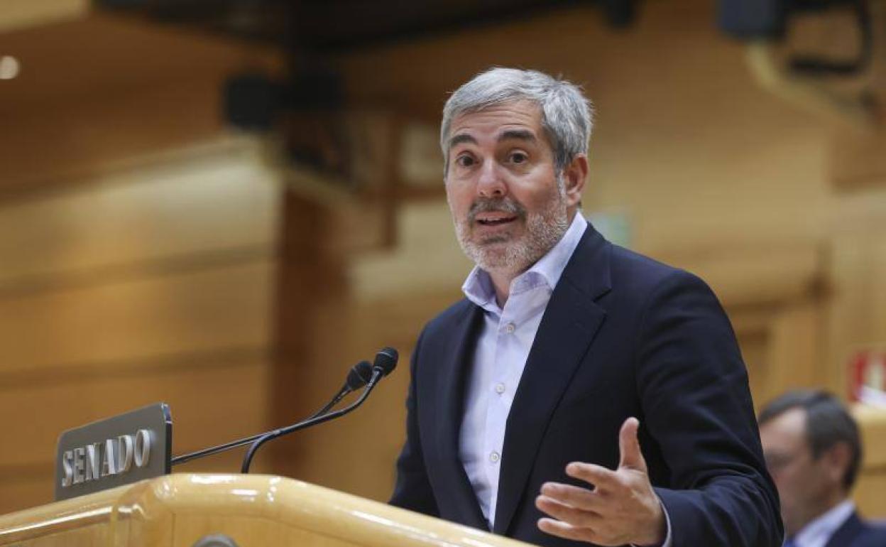 Fernando Clavijo, durante su intervención el martes en el pleno del Senado.