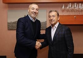 Miguel Ángel Ramírez y Paulino Rivero, este miércoles en el restaurante Río Miño.