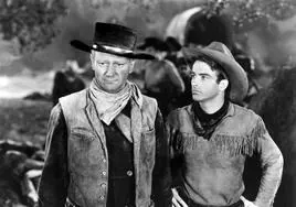 John Wayne y Montgomery Clift, en 'Río Rojo'.