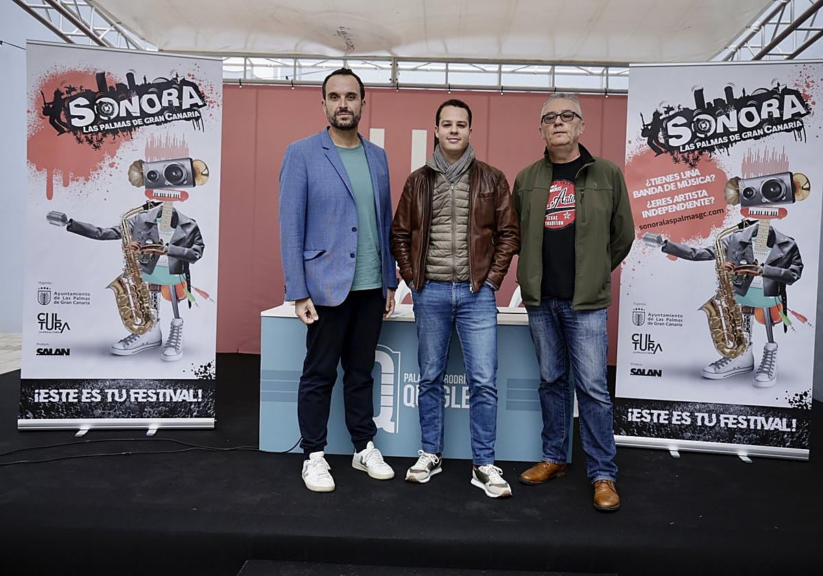 De izquierda a derecha, Santi Gutiérrez, Adrián Santana y Juan Salán.