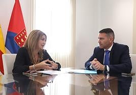 María Jesús Tovar y Oswaldo Betancort.