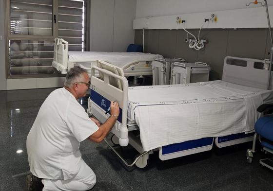 Las nuevas camas se destinarán también a la reducción de las listas de espera.