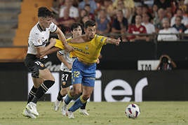 Pepelu y Enzo, en la primera vuelta.