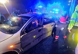 Herido tras estampar su coche contra un muro en Tiagua