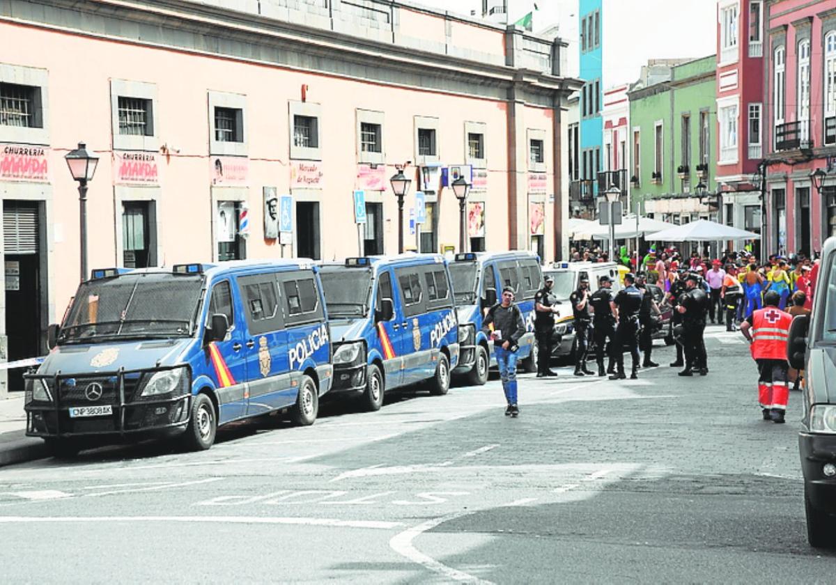 Imagen de archivo de la Policía Nacional en el carnaval.