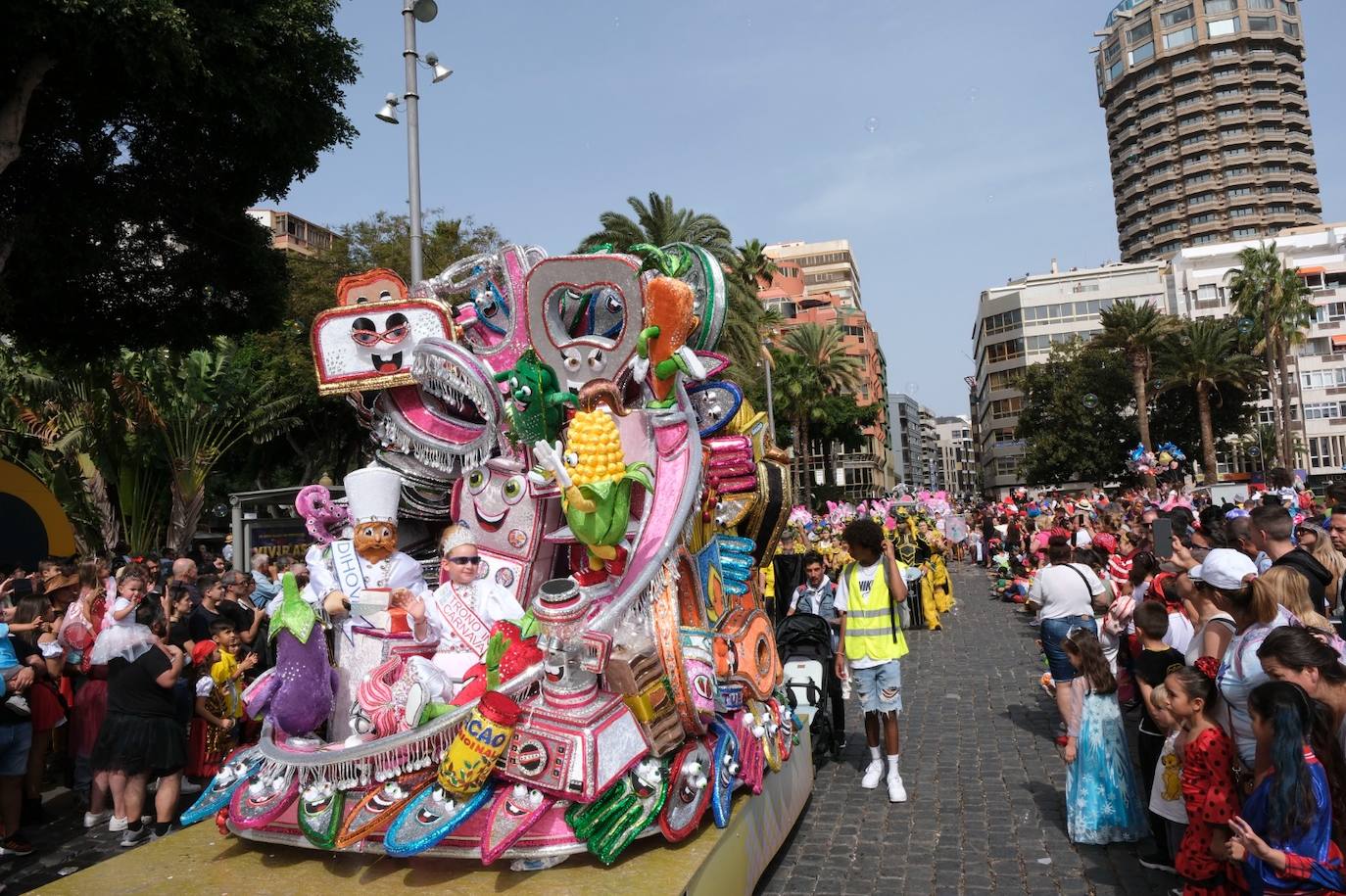 El Puerto se llena de mascaritas el martes de carnaval