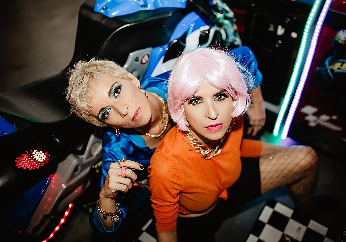 Noemí Climent y Rut Santamaría protagonizan esta comedia.