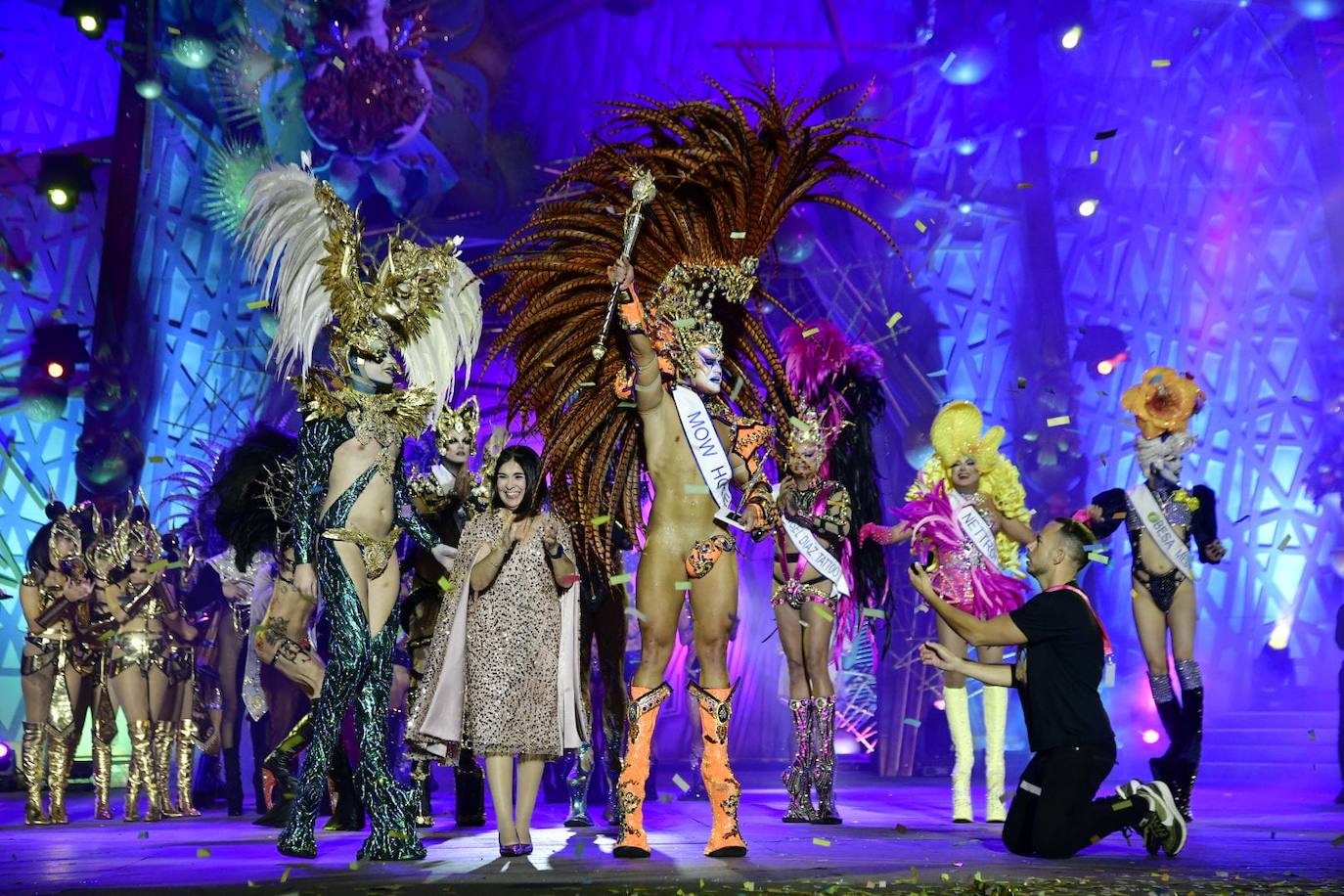 Los drag se suben a sus plataformas en &#039;Los Carnavales del Mundo&#039;