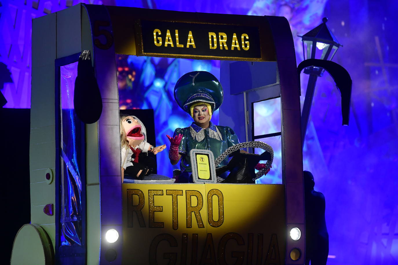 Los drag se suben a sus plataformas en &#039;Los Carnavales del Mundo&#039;