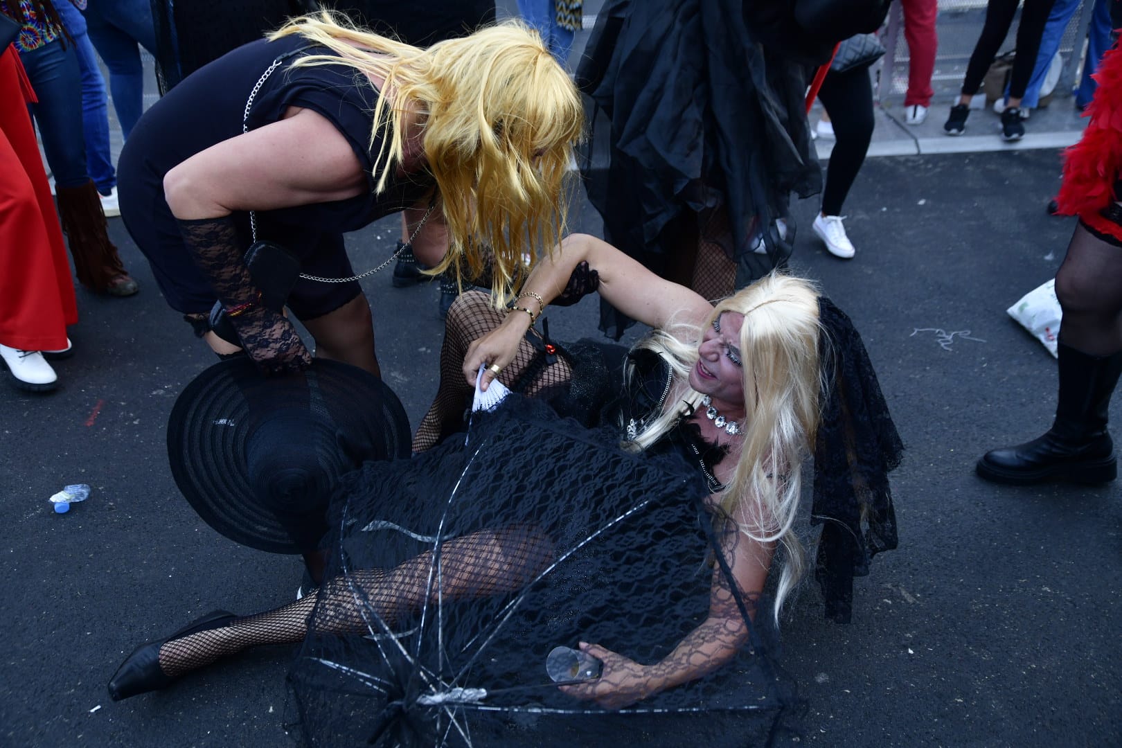 El entierro de la sardina cierra el carnaval de Las Palmas de Gran Canaria